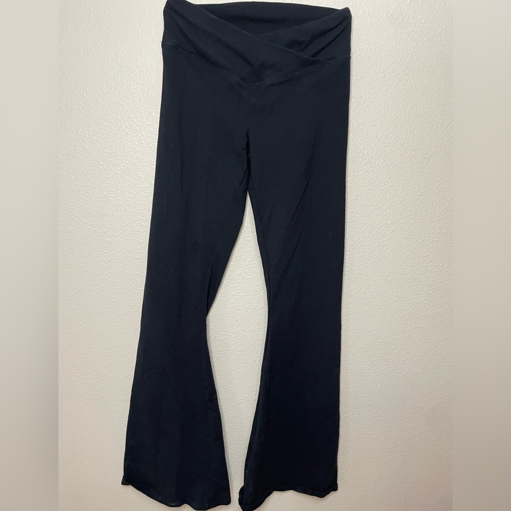 Cross Waisted Flare Leggings